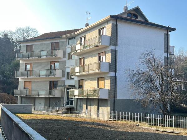 Vendita appartamento di 90 m2, Ivrea (TO) - 2